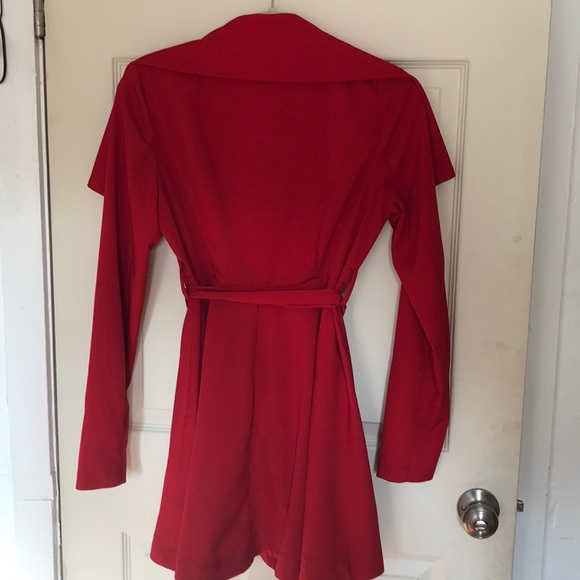 Red formal jacket - Picture 2 of 3